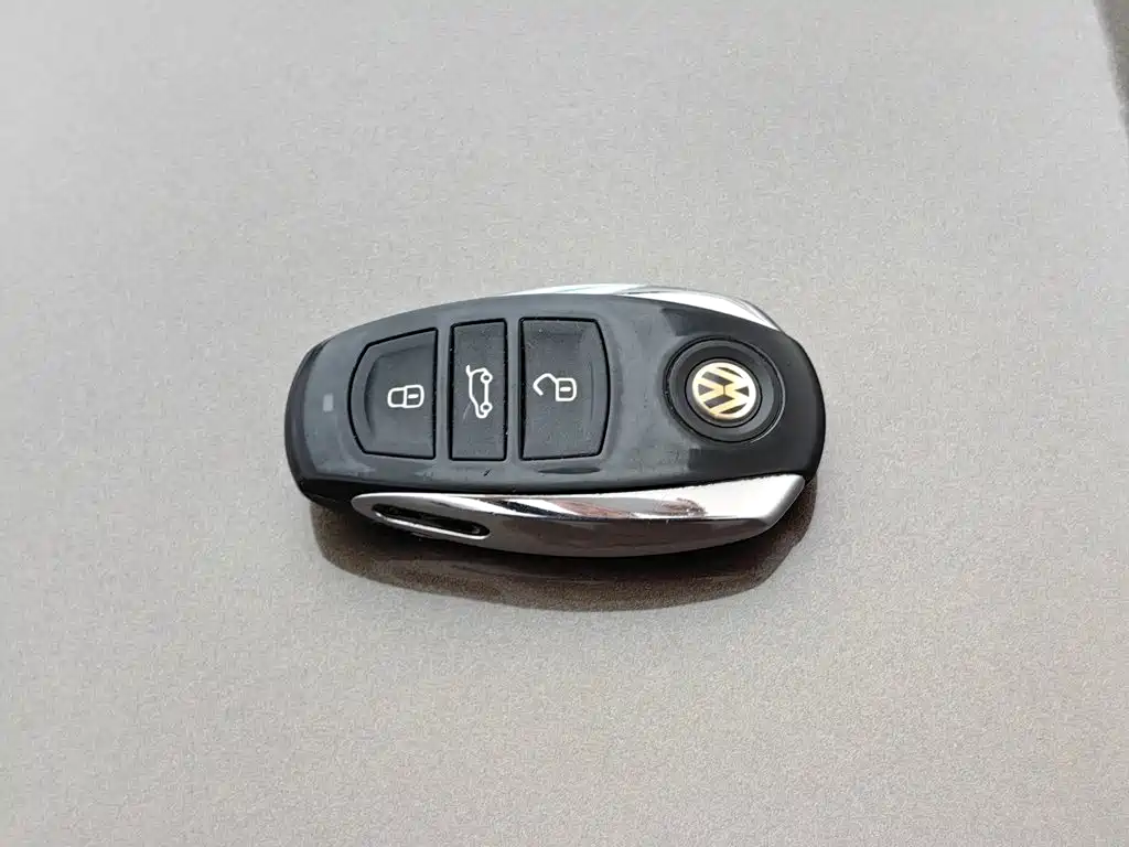 Volkswagen Touareg — миниатюра 19