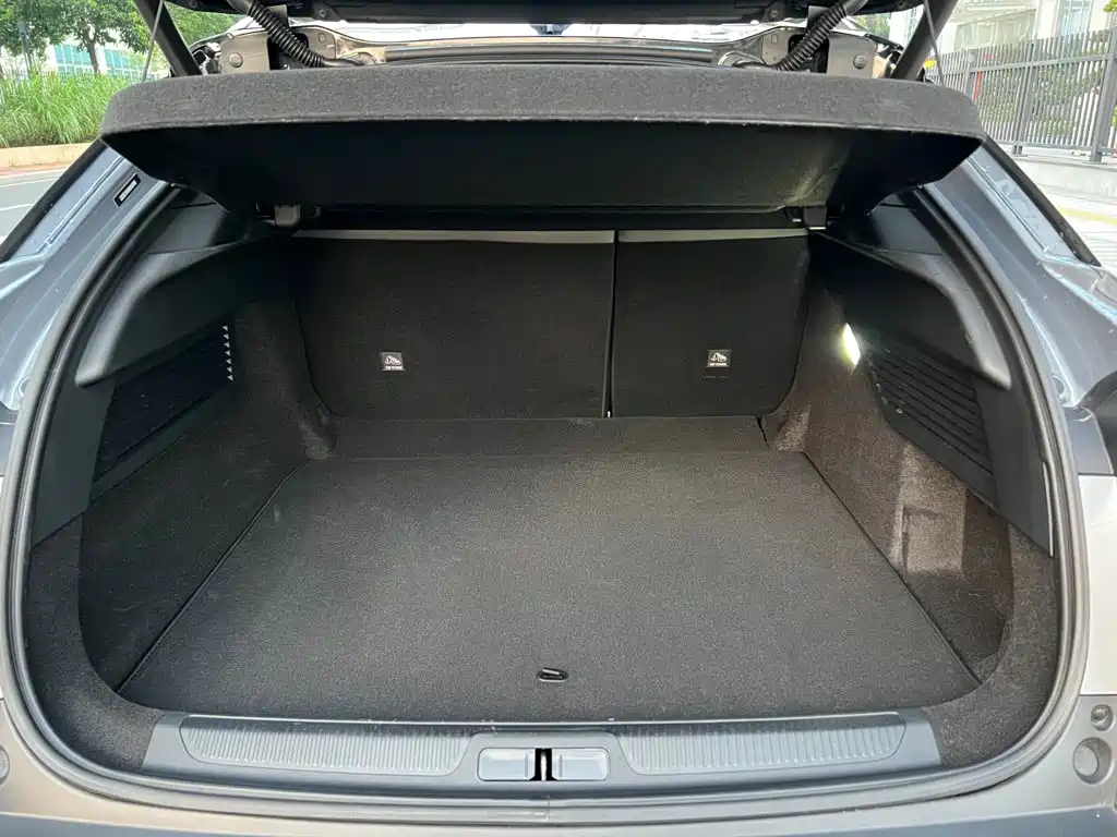 Citroen C5 X — миниатюра 31
