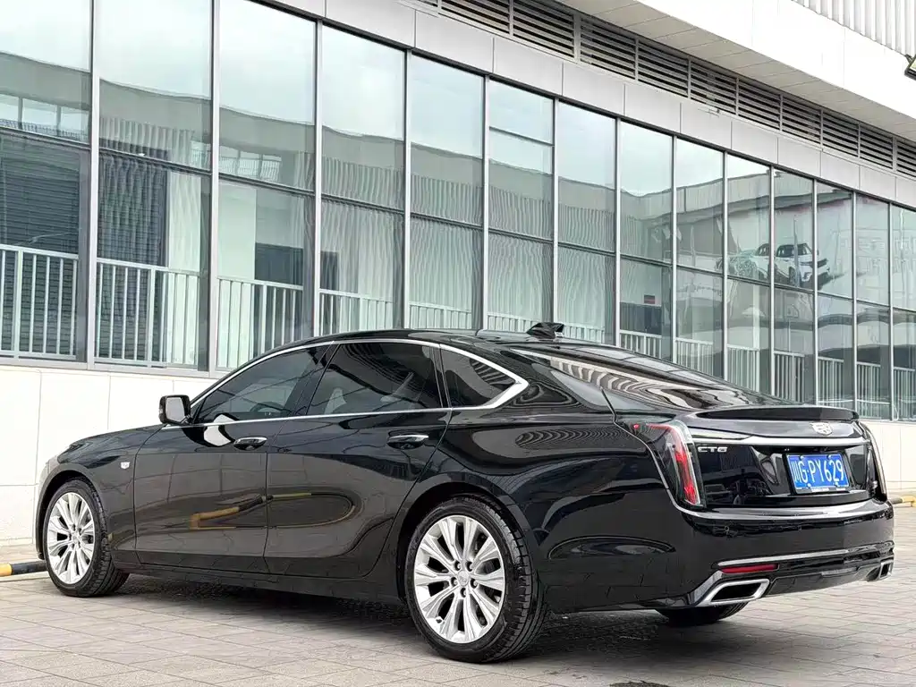Cadillac CT6 — миниатюра 5
