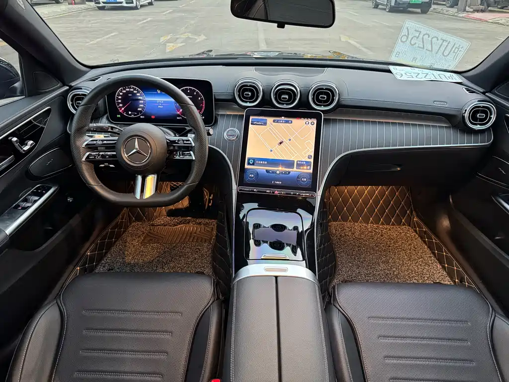Mercedes-Benz C-Class — миниатюра 15