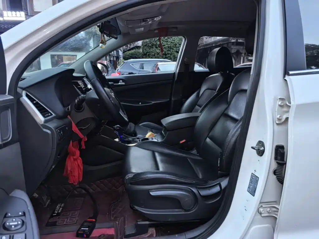 Hyundai Tucson — миниатюра 15