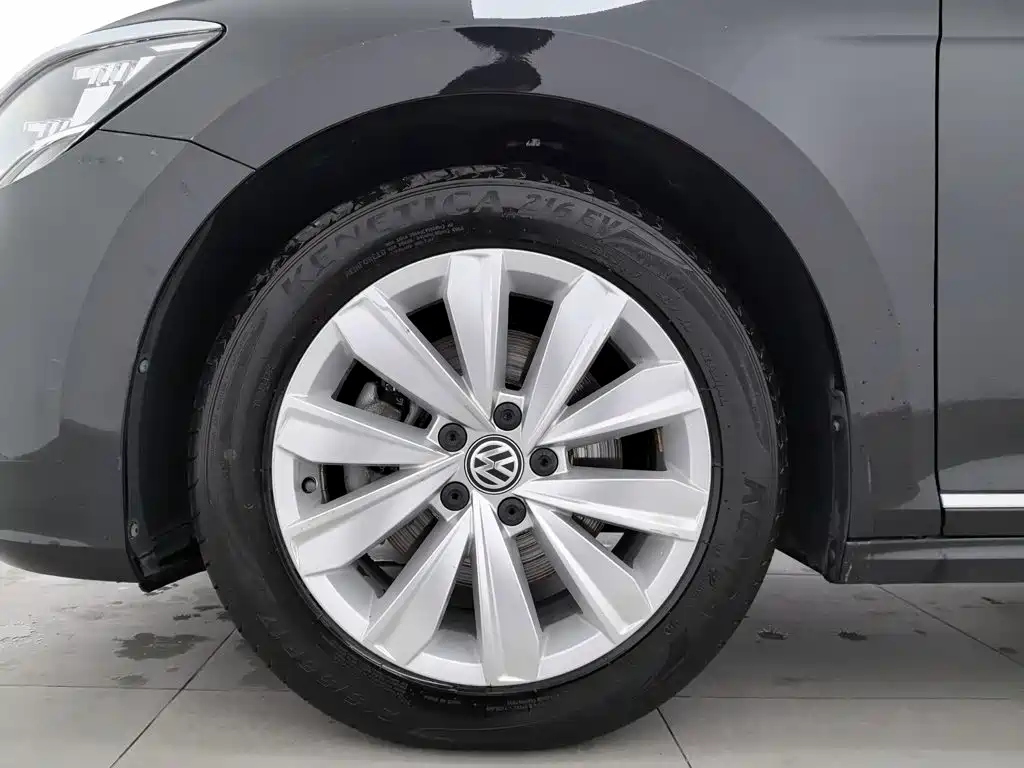 Volkswagen Passat — миниатюра 17