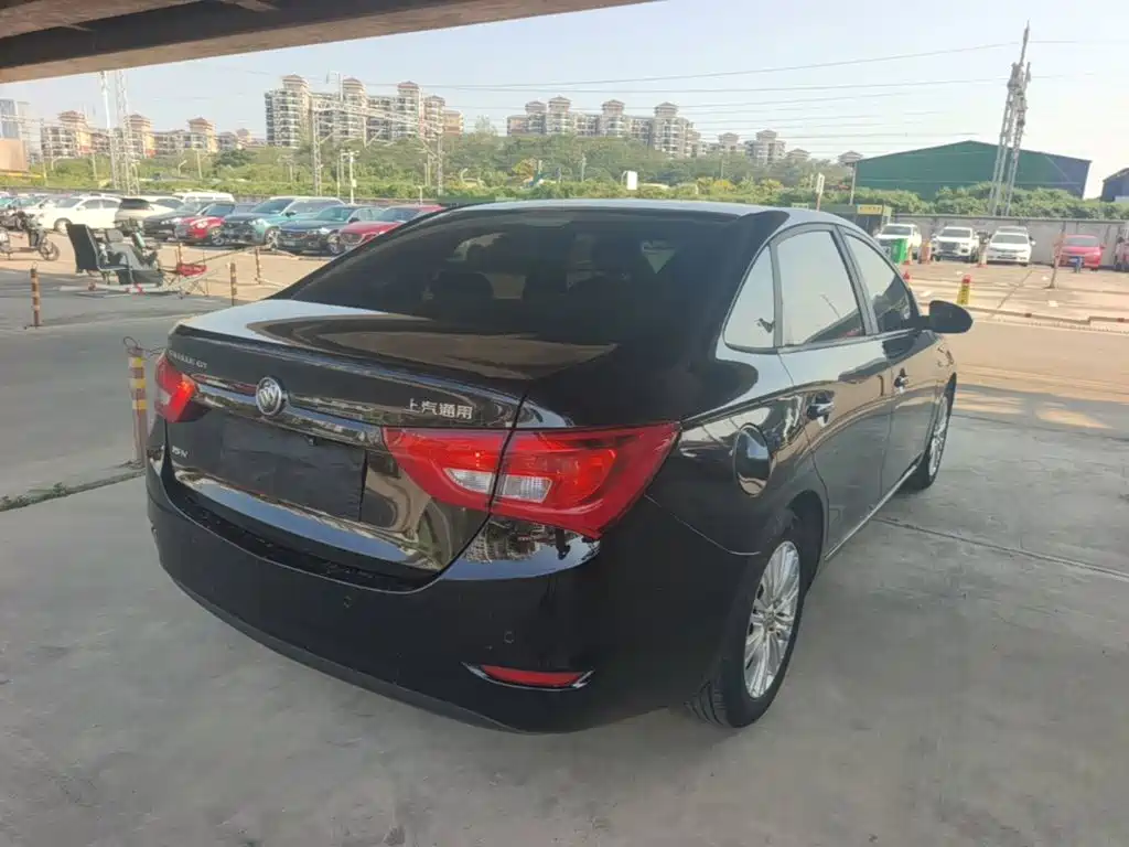 Buick Excelle — миниатюра 7