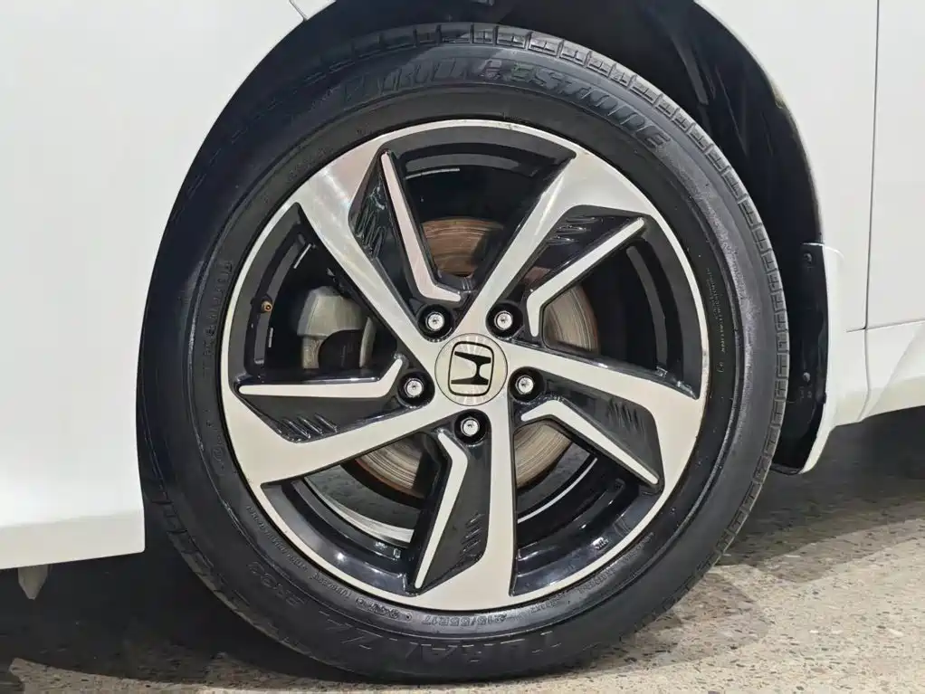 Honda Odyssey — миниатюра 7