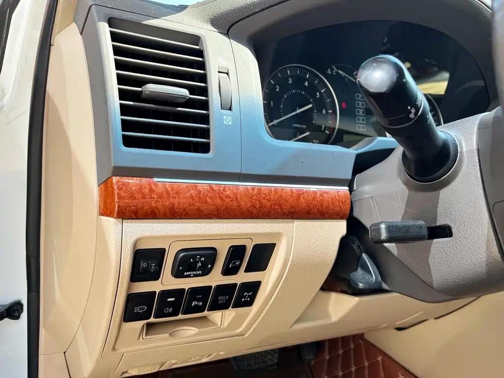 Toyota Land Cruiser — миниатюра 14