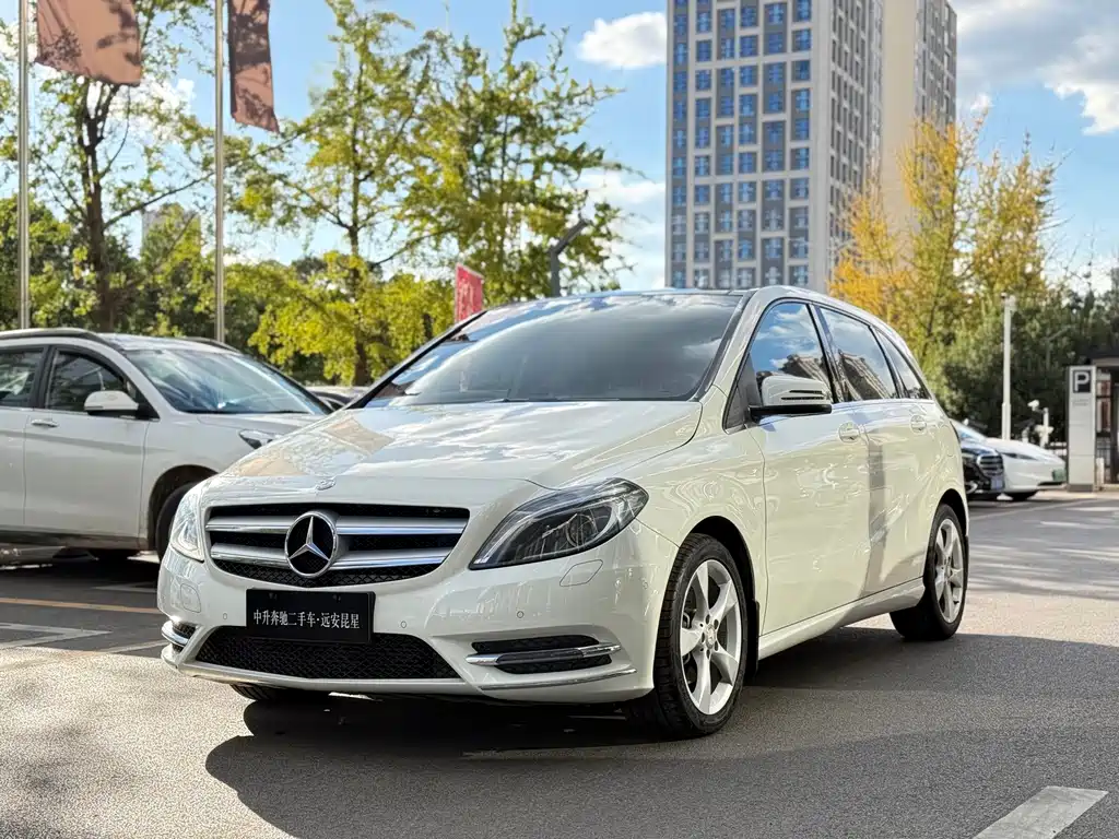 Mercedes-Benz B-Class — миниатюра 9