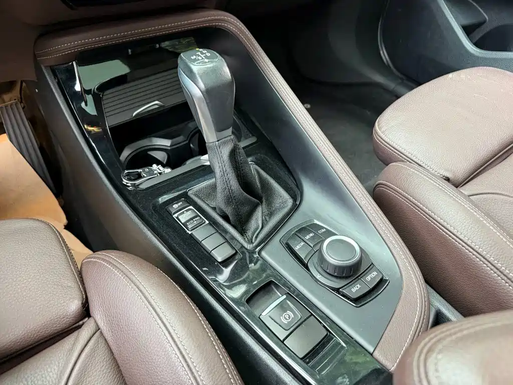 BMW X1 — миниатюра 9