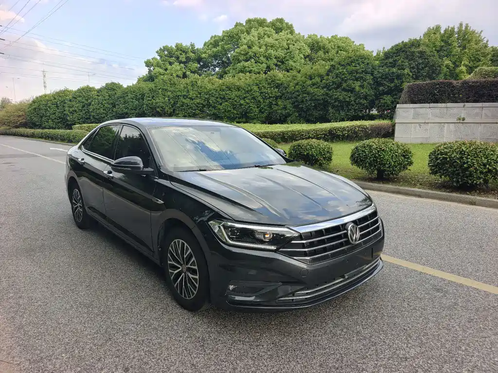 Volkswagen Sagitar — миниатюра 3
