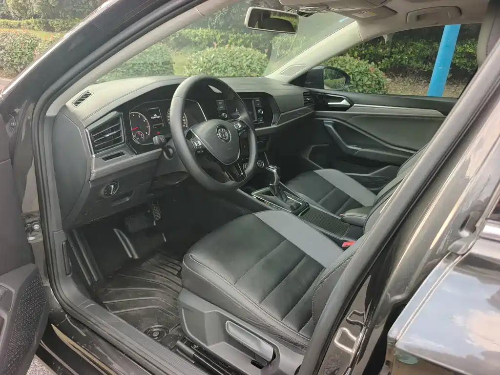 Volkswagen Sagitar — миниатюра 12