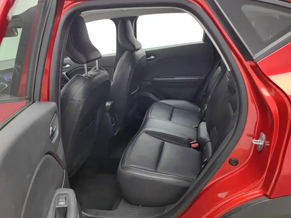 Renault Captur — миниатюра 15