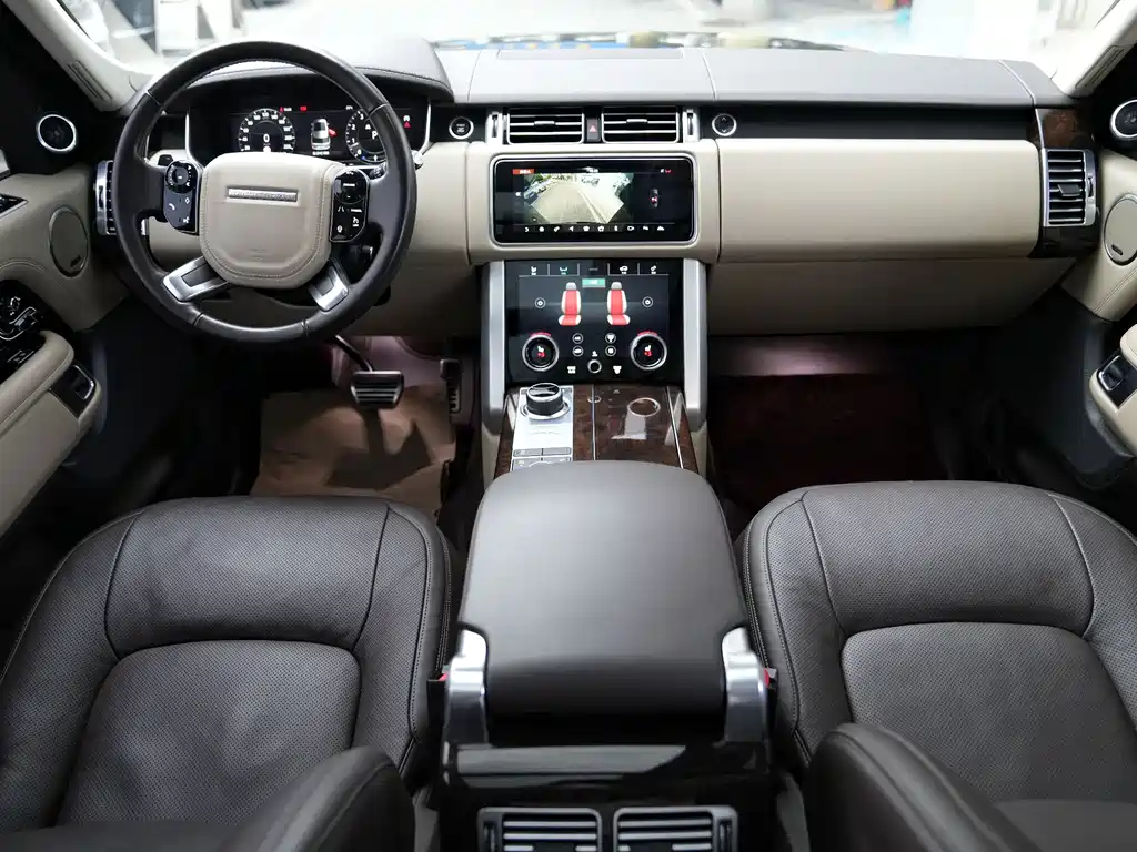 Land Rover Range Rover 2022 3.0 L6 360PS
