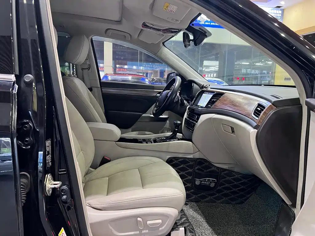 GAC Motor Trumpchi GS8 — миниатюра 11