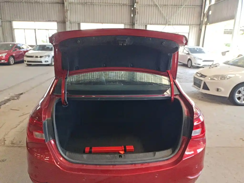 Buick Excelle — миниатюра 19
