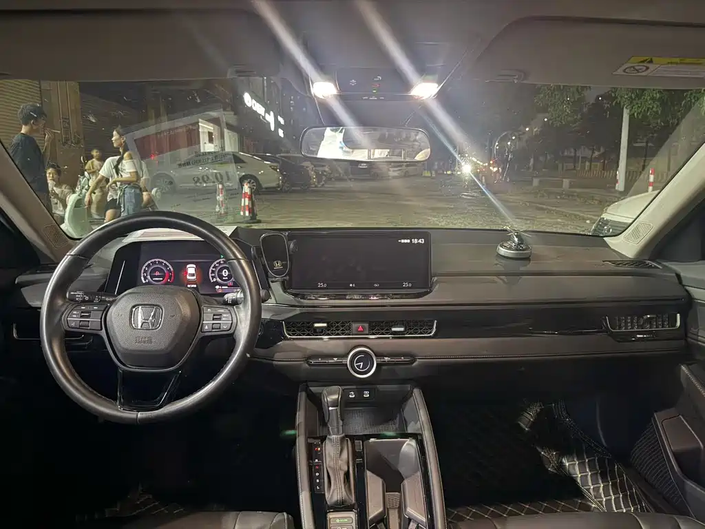Honda Inspire — миниатюра 4