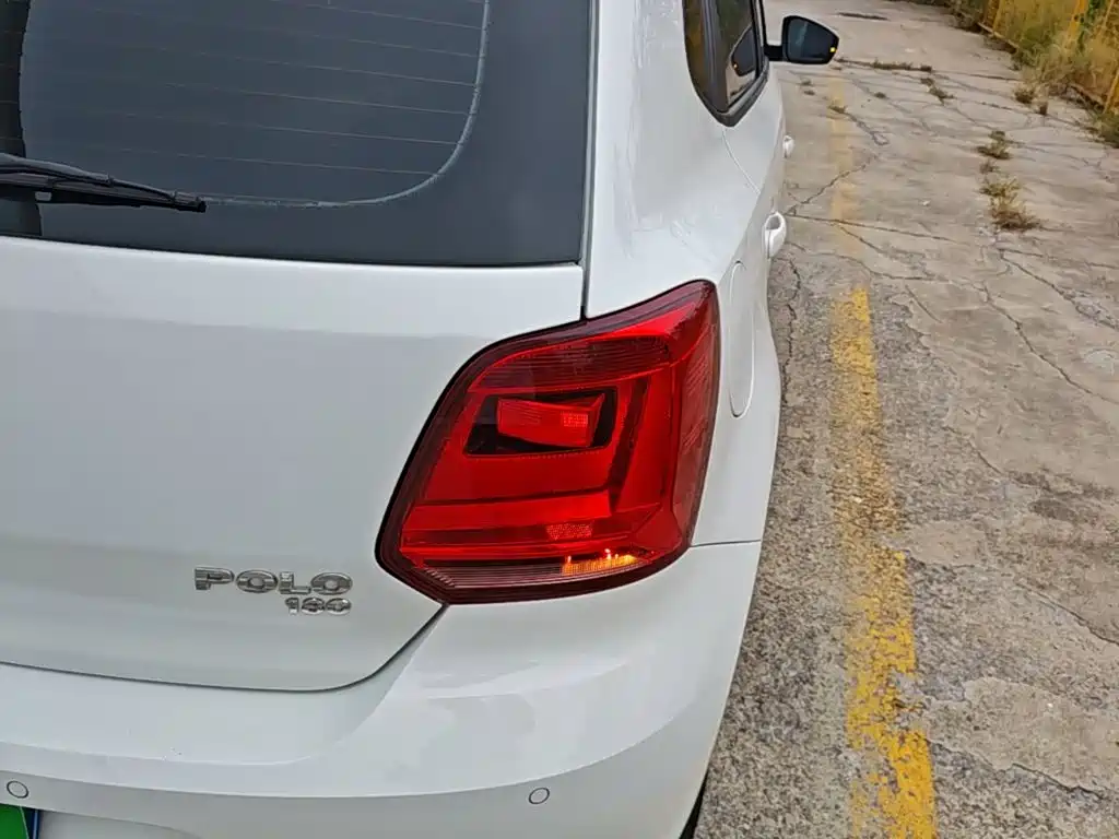Volkswagen Polo — миниатюра 8