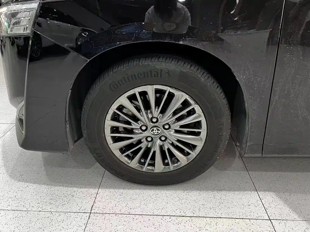 Toyota Vellfire — миниатюра 5