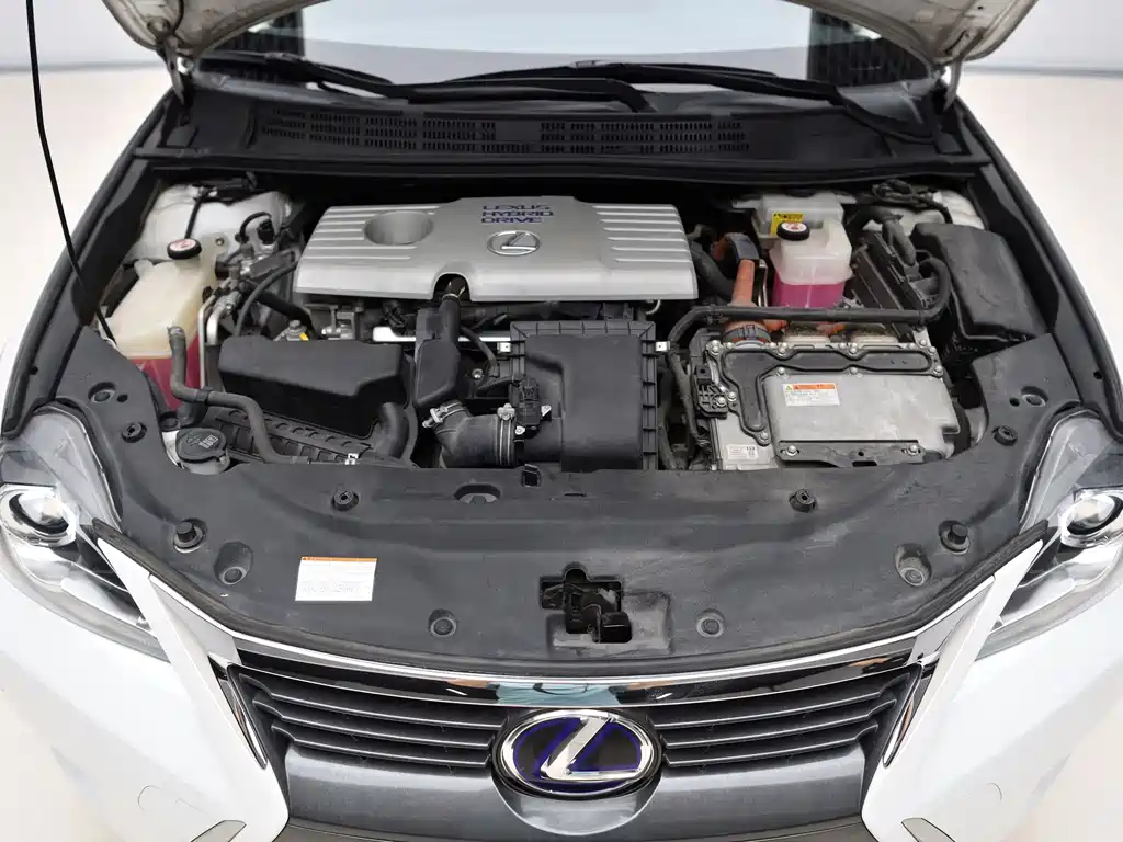 Lexus CT — миниатюра 9