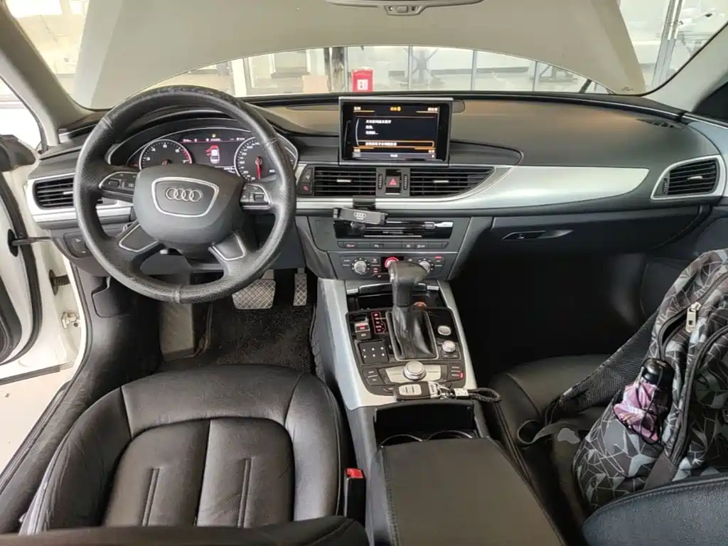 Audi A6L — миниатюра 10