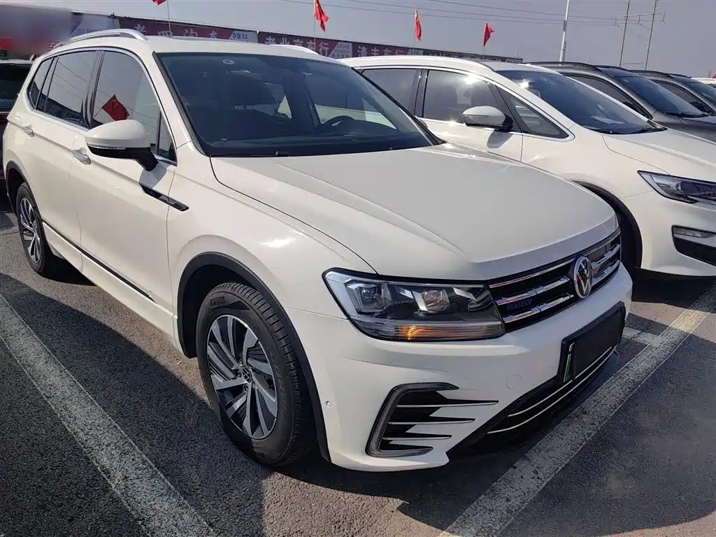 VOLKSWAGEN TIGUAN L NEW ENERGY