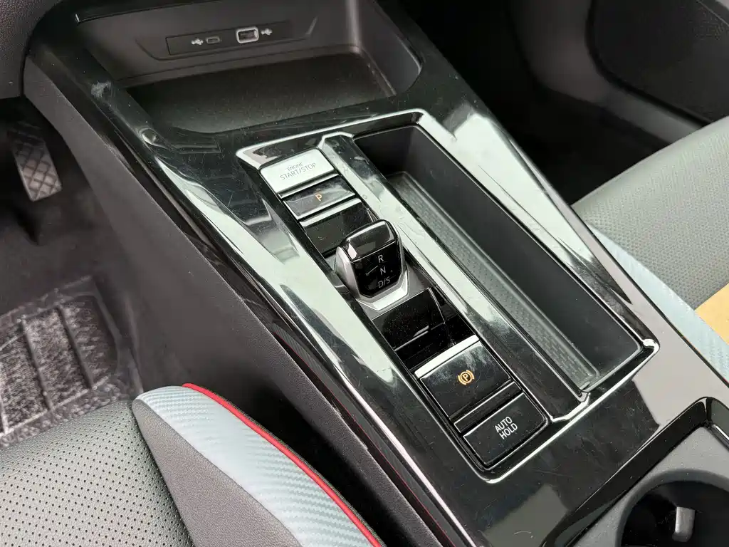 Volkswagen Lamando — миниатюра 11