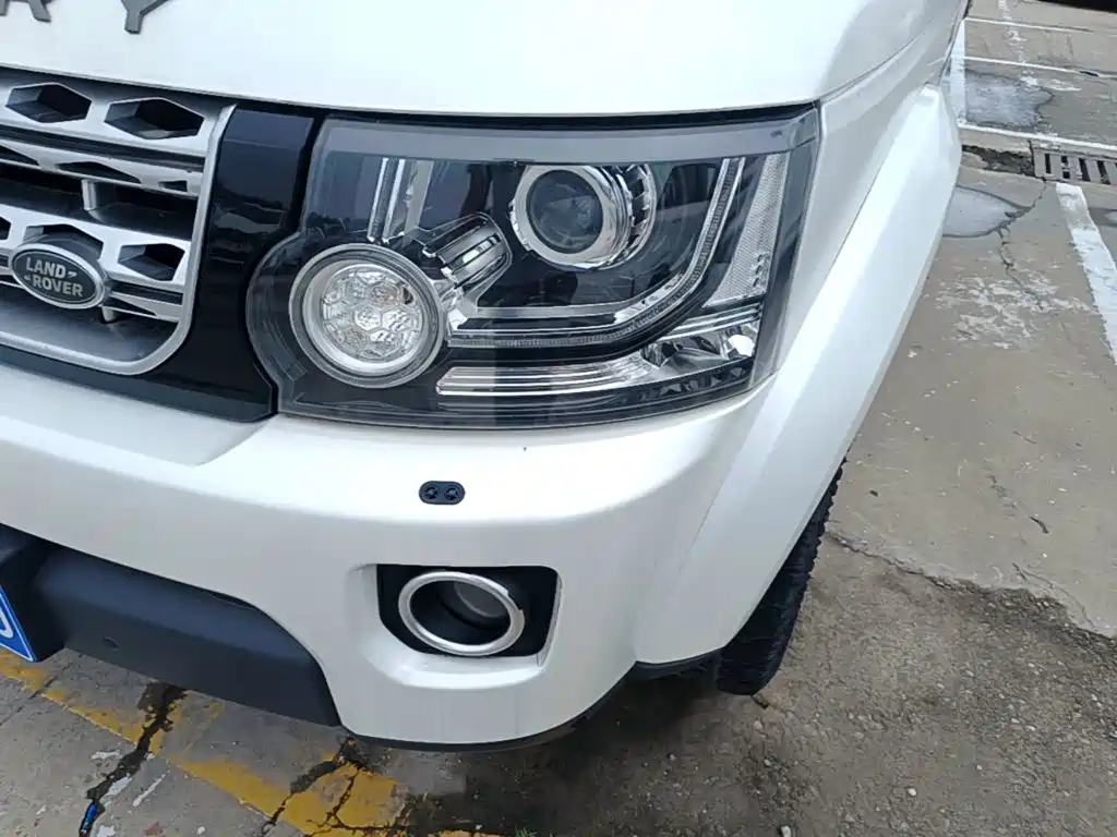 Land Rover Discovery — миниатюра 24
