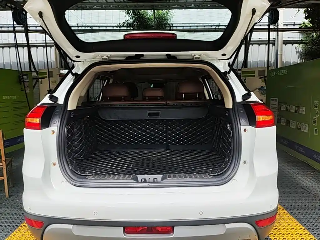 Geely Boyue — миниатюра 19