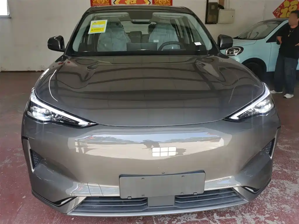 Geely Galaxy Galaxy E5 E5 2026 530km