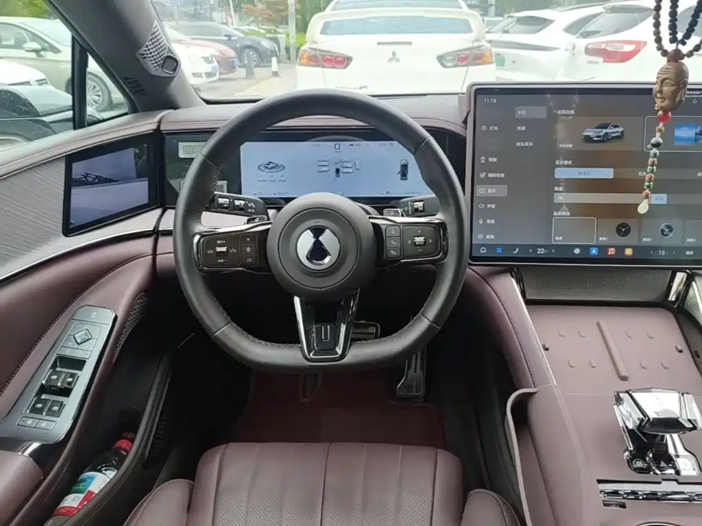 Denza Denza Z9GT — миниатюра 11