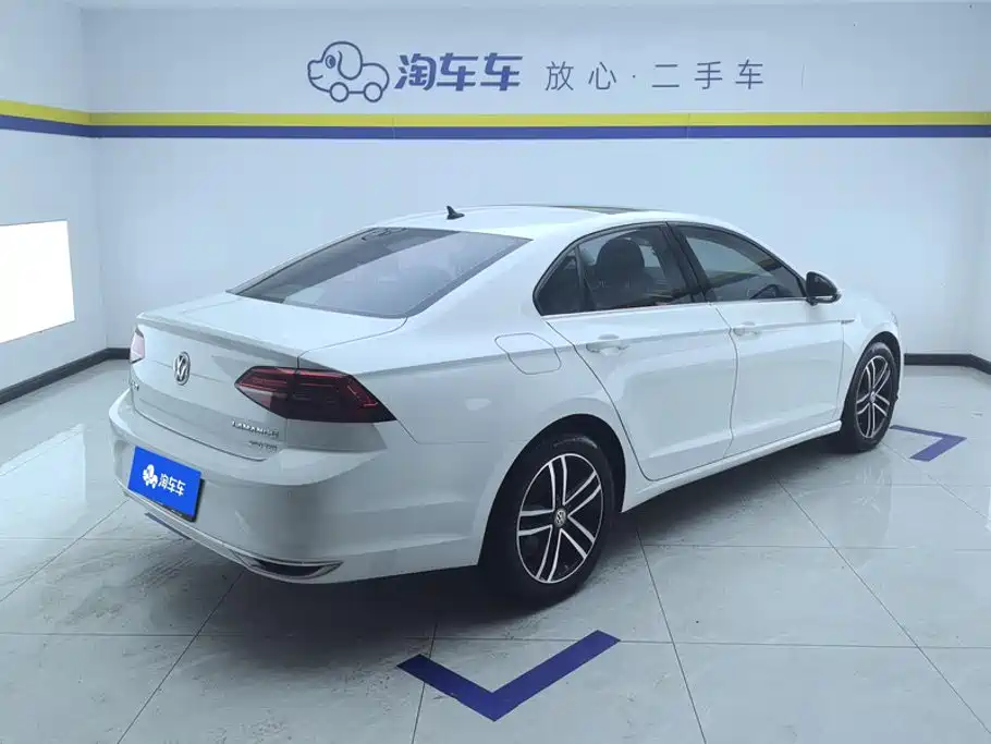 Volkswagen Lamando — миниатюра 3