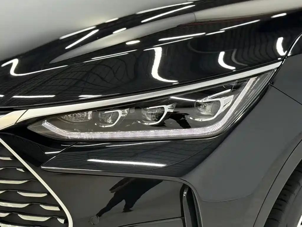 BYD Tang New Energy — миниатюра 24