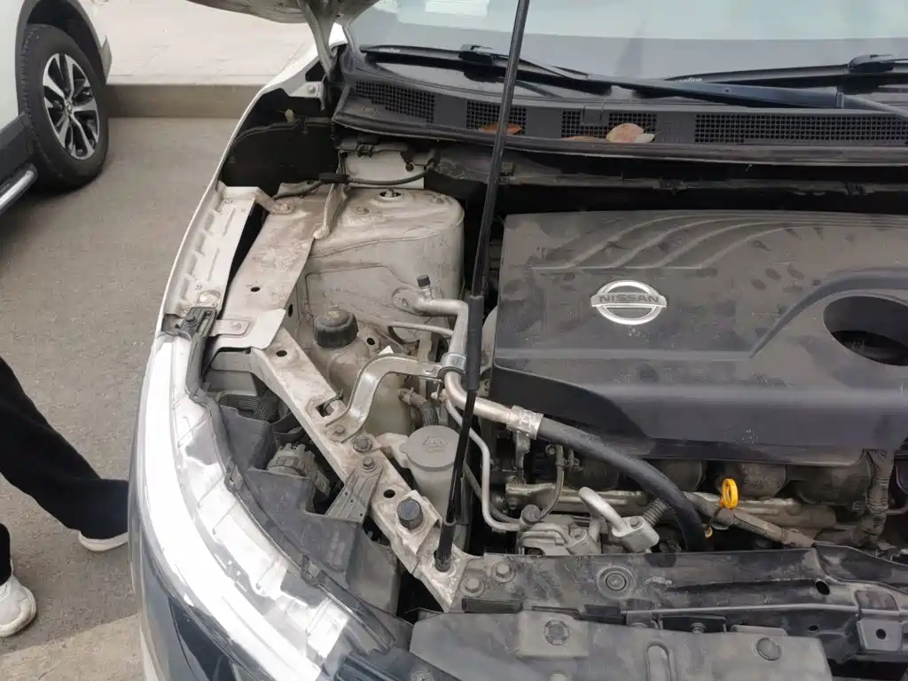 Nissan Qashqai 2016 2.0L CVT Luxury