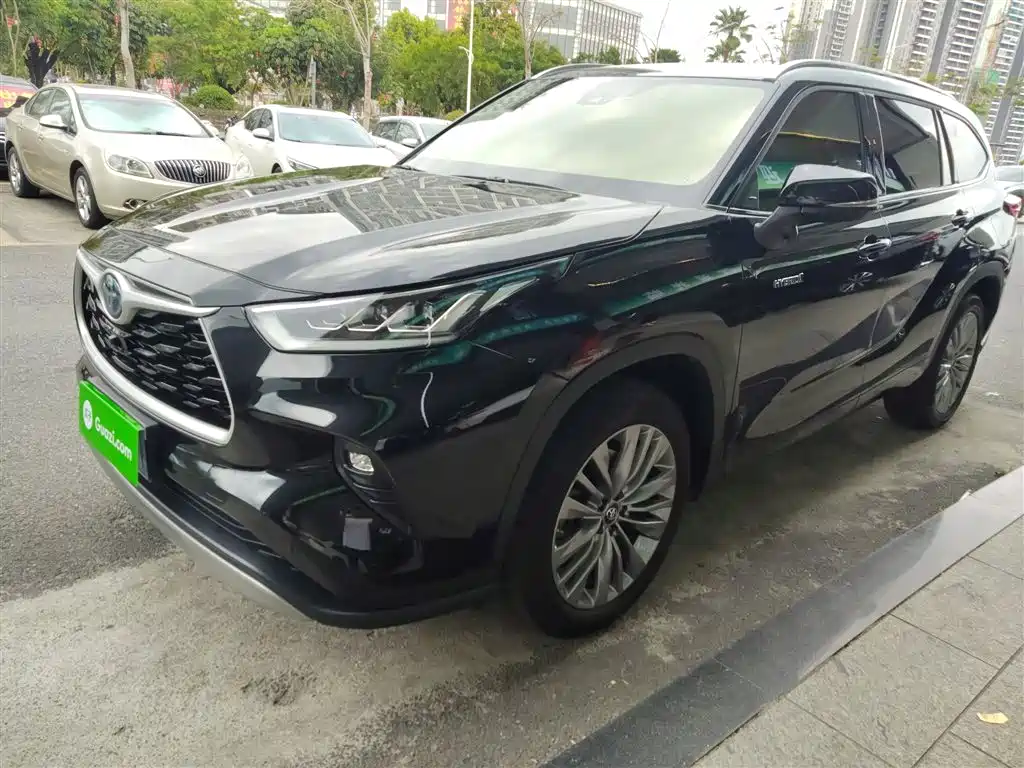 Toyota Highlander 2023