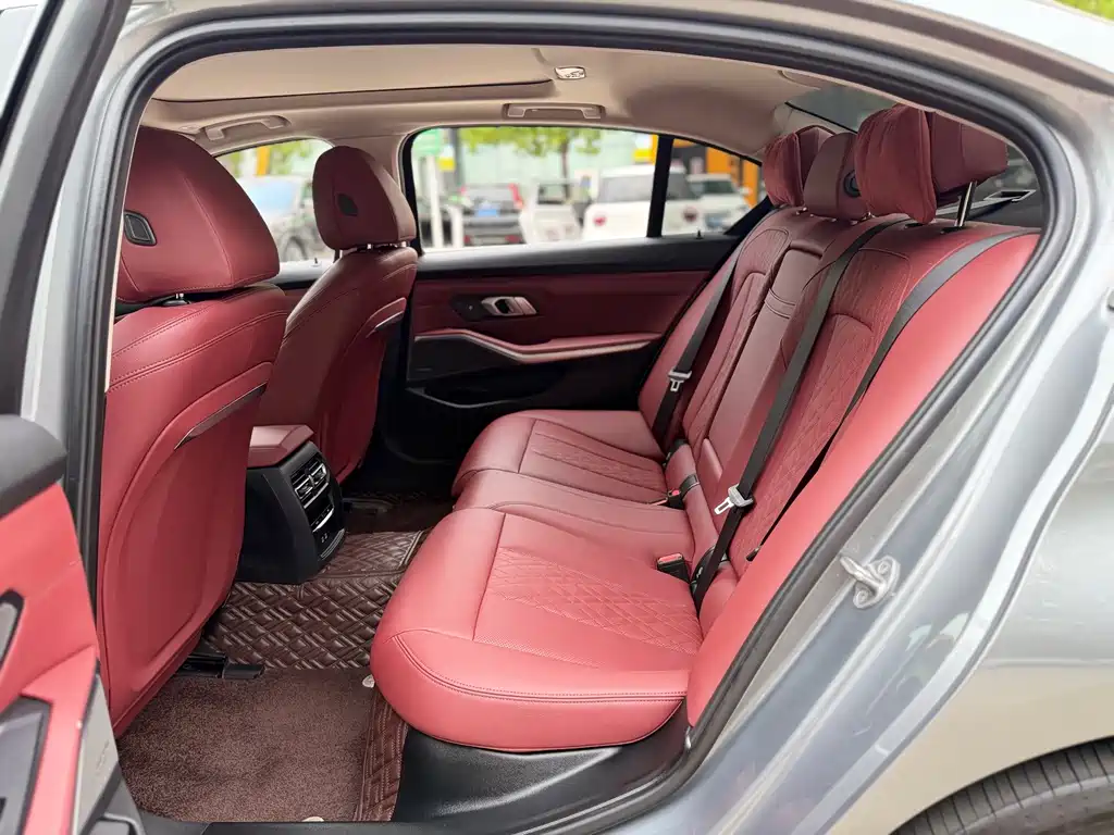 BMW i3 — миниатюра 6