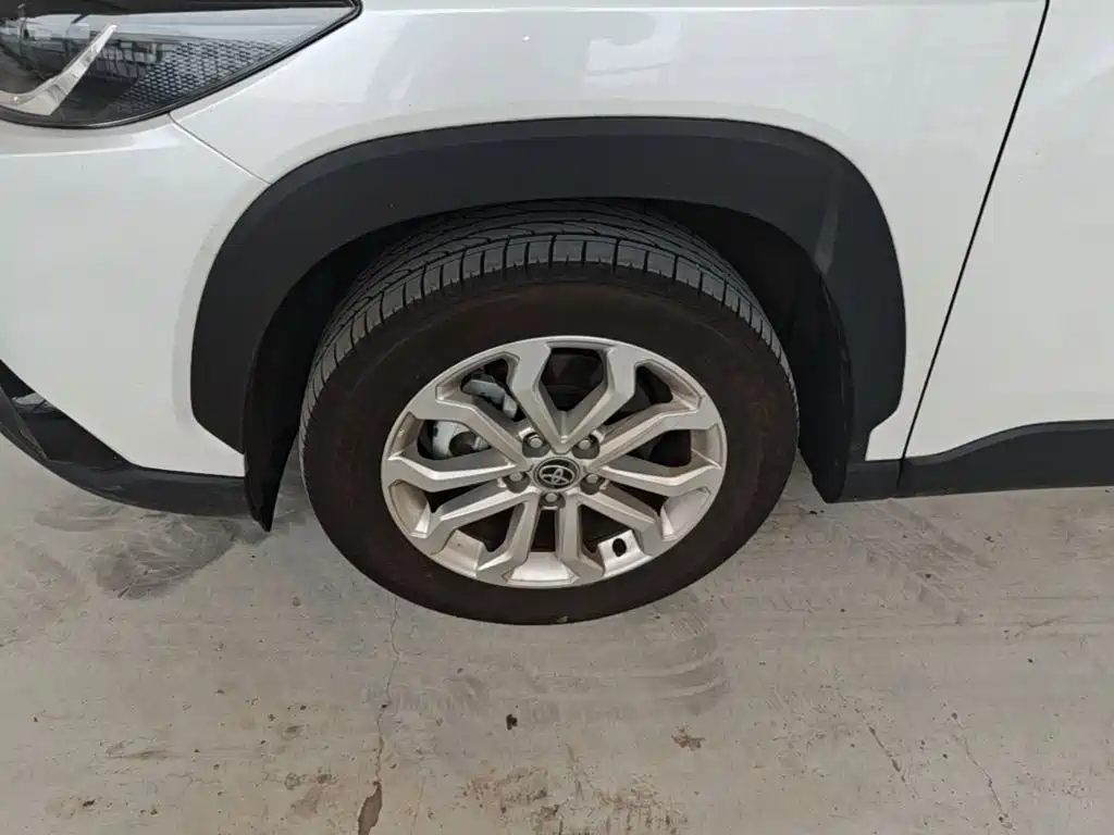 Toyota Frontlander — миниатюра 23