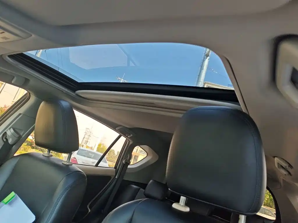 Toyota RAV4 — миниатюра 18