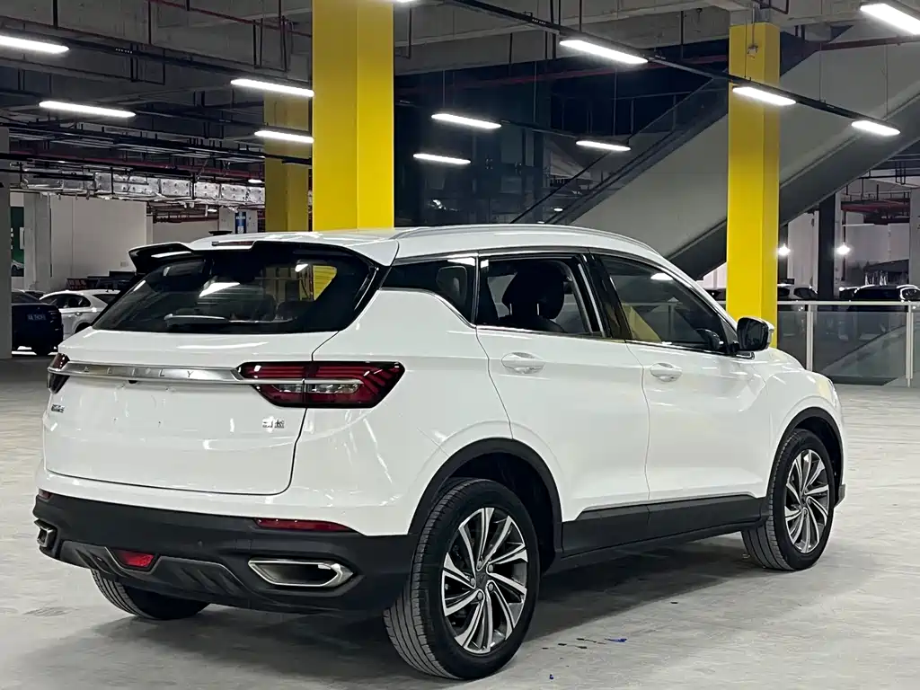 Geely Binyue — миниатюра 4