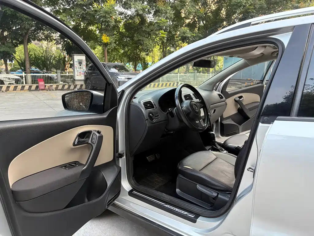 Volkswagen Polo — миниатюра 16