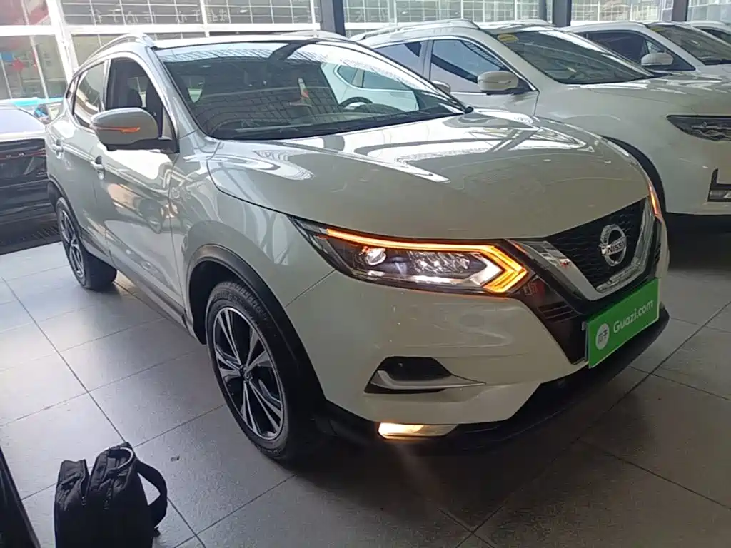 Nissan Qashqai — миниатюра 4