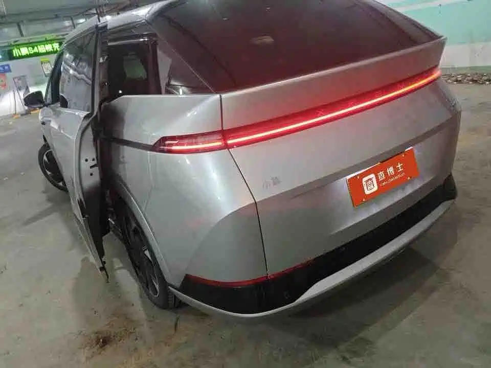 XPeng X9 — миниатюра 5