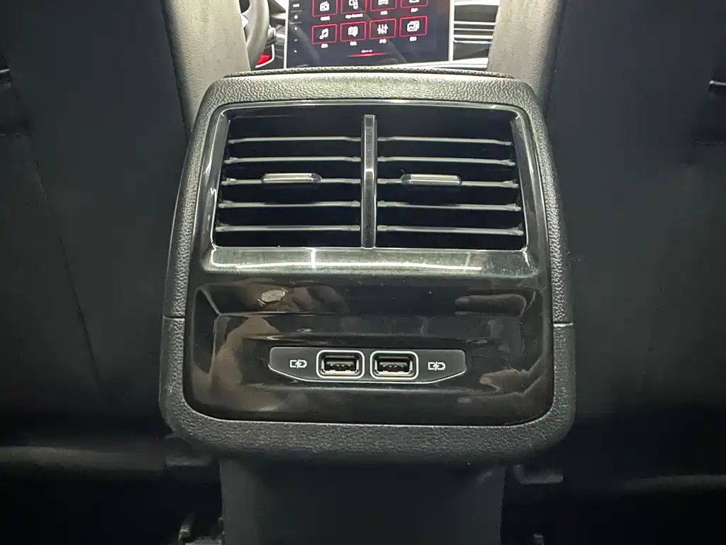 Volkswagen Sagitar — миниатюра 16