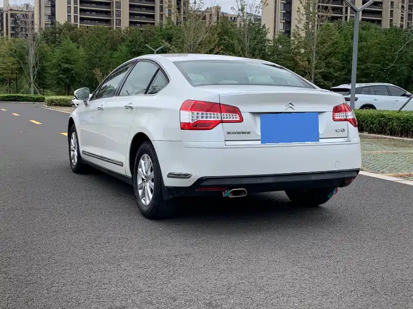 Citroen C5 2012 2.0L AT Premium