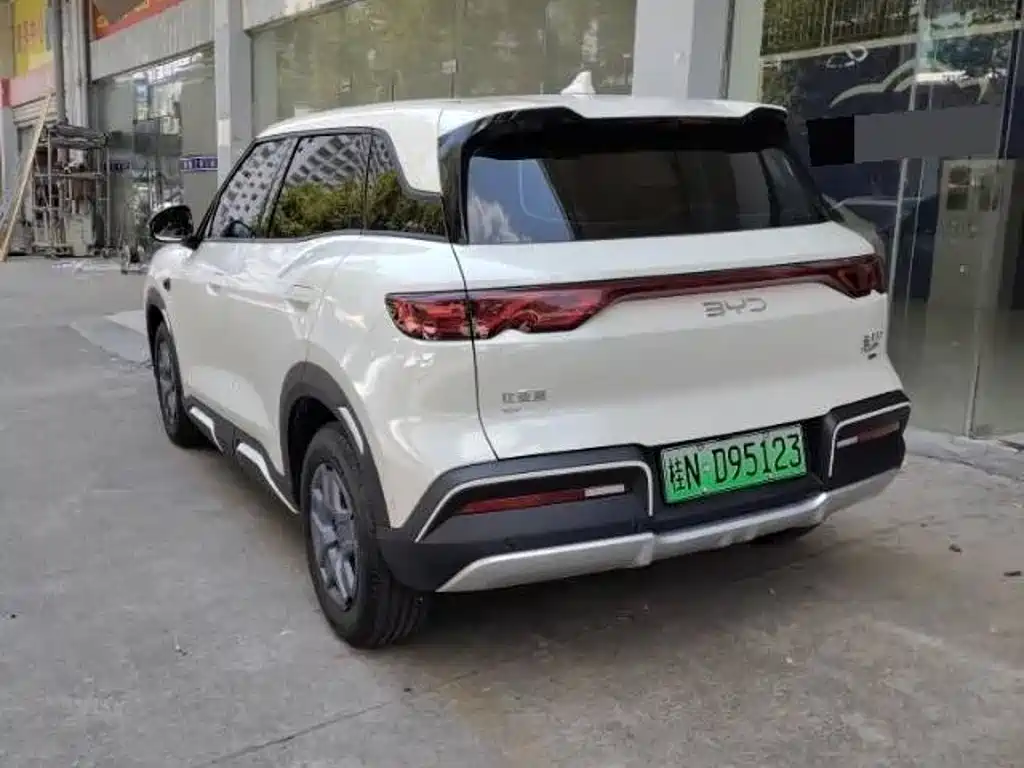 BYD Yuan UP — миниатюра 5