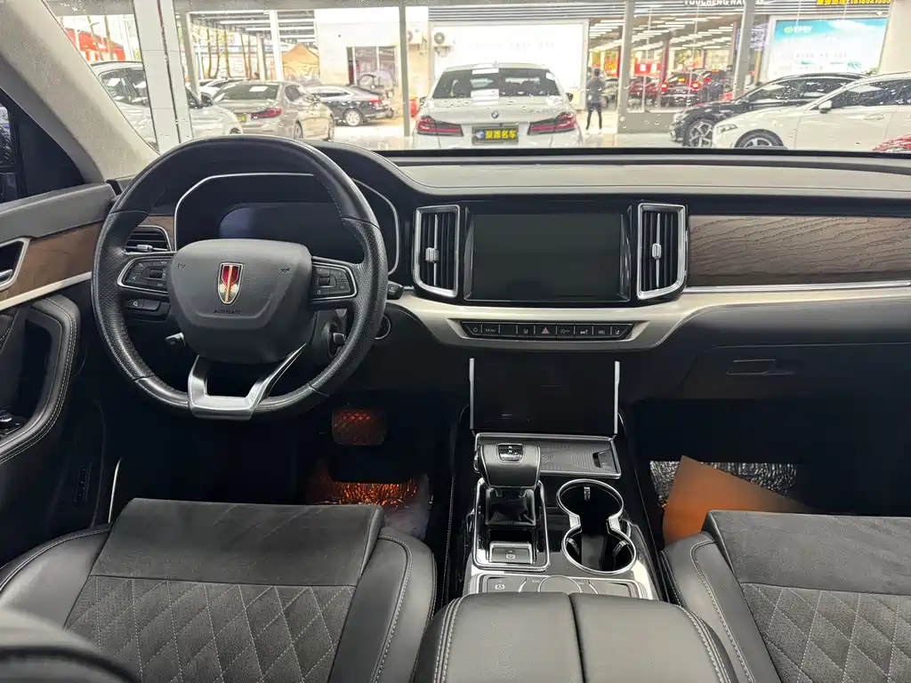 Hongqi HS7 2021 2.0T DCT