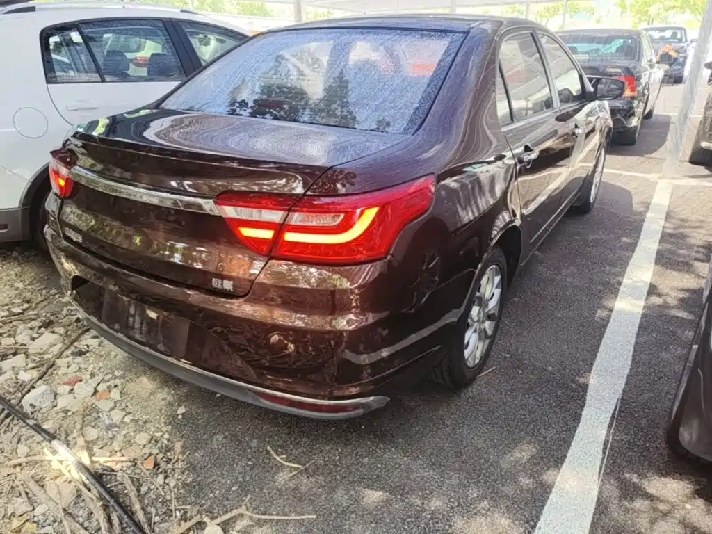Geely Vision — миниатюра 7
