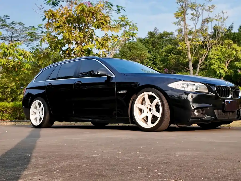 BMW 5 Series (Import) — миниатюра 56