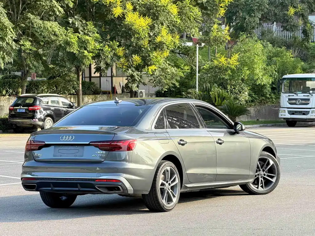 Audi A4L — миниатюра 9