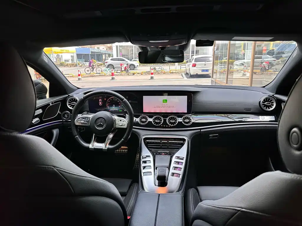 Mercedes-Benz AMG GT — миниатюра 10