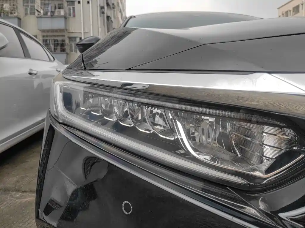 Honda Accord — миниатюра 7