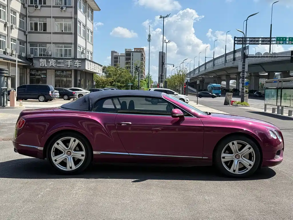 Bentley Continental — миниатюра 7
