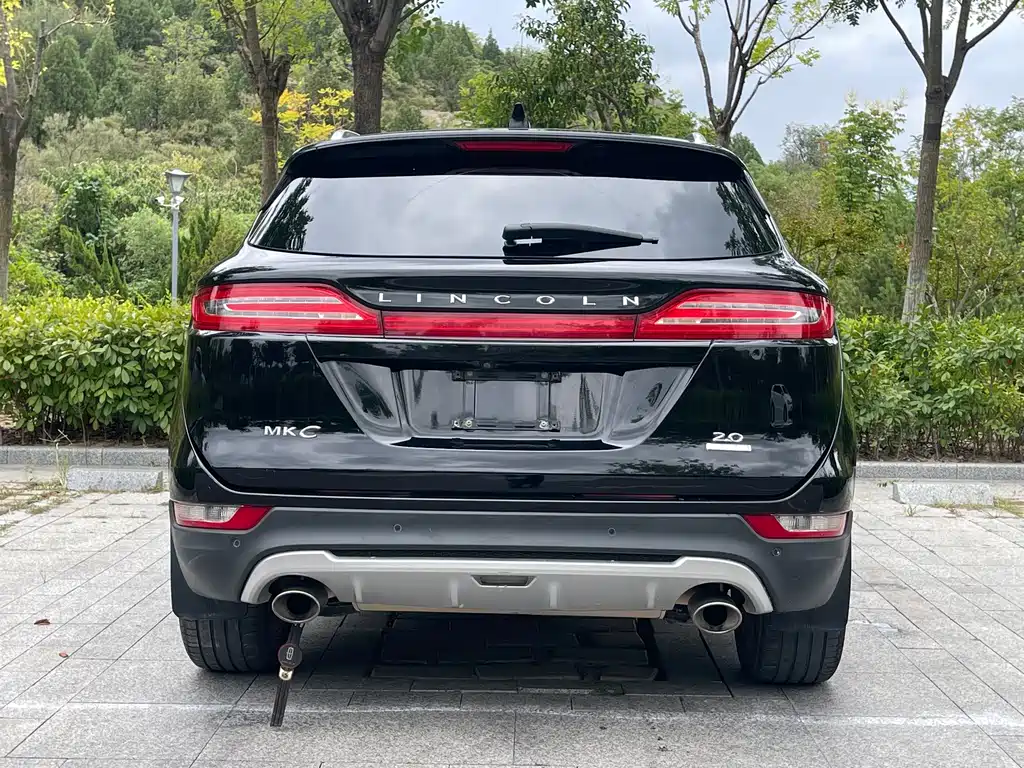 Lincoln MKC — миниатюра 6